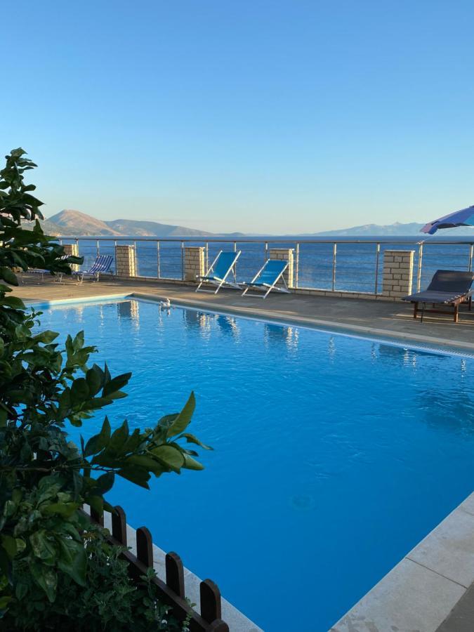 Ionian Bay Rooms كيبارو المظهر الخارجي الصورة
