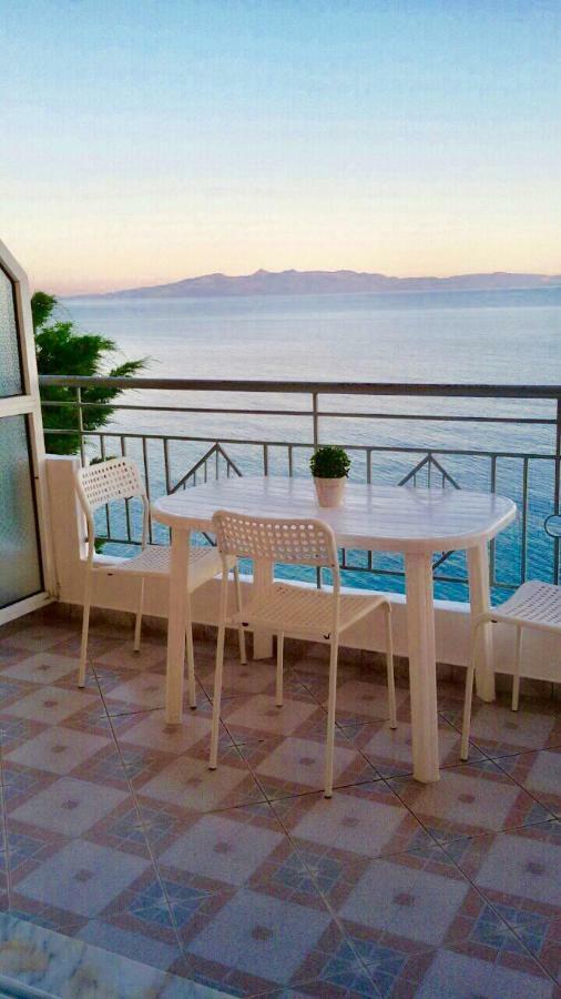 Ionian Bay Rooms كيبارو المظهر الخارجي الصورة